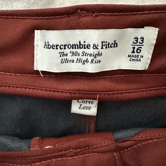 NWT Abercrombie Curve Love Patent Leather 90s Straight Pants Size 33 - Picture 7 of 7